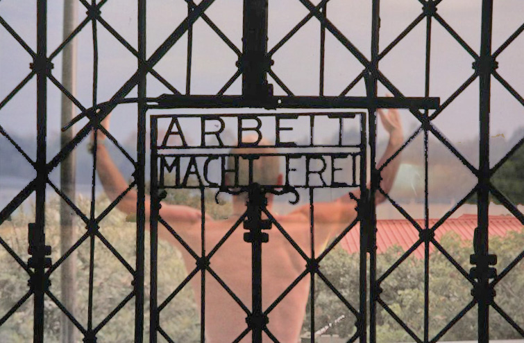 Dachau-Ced-montage